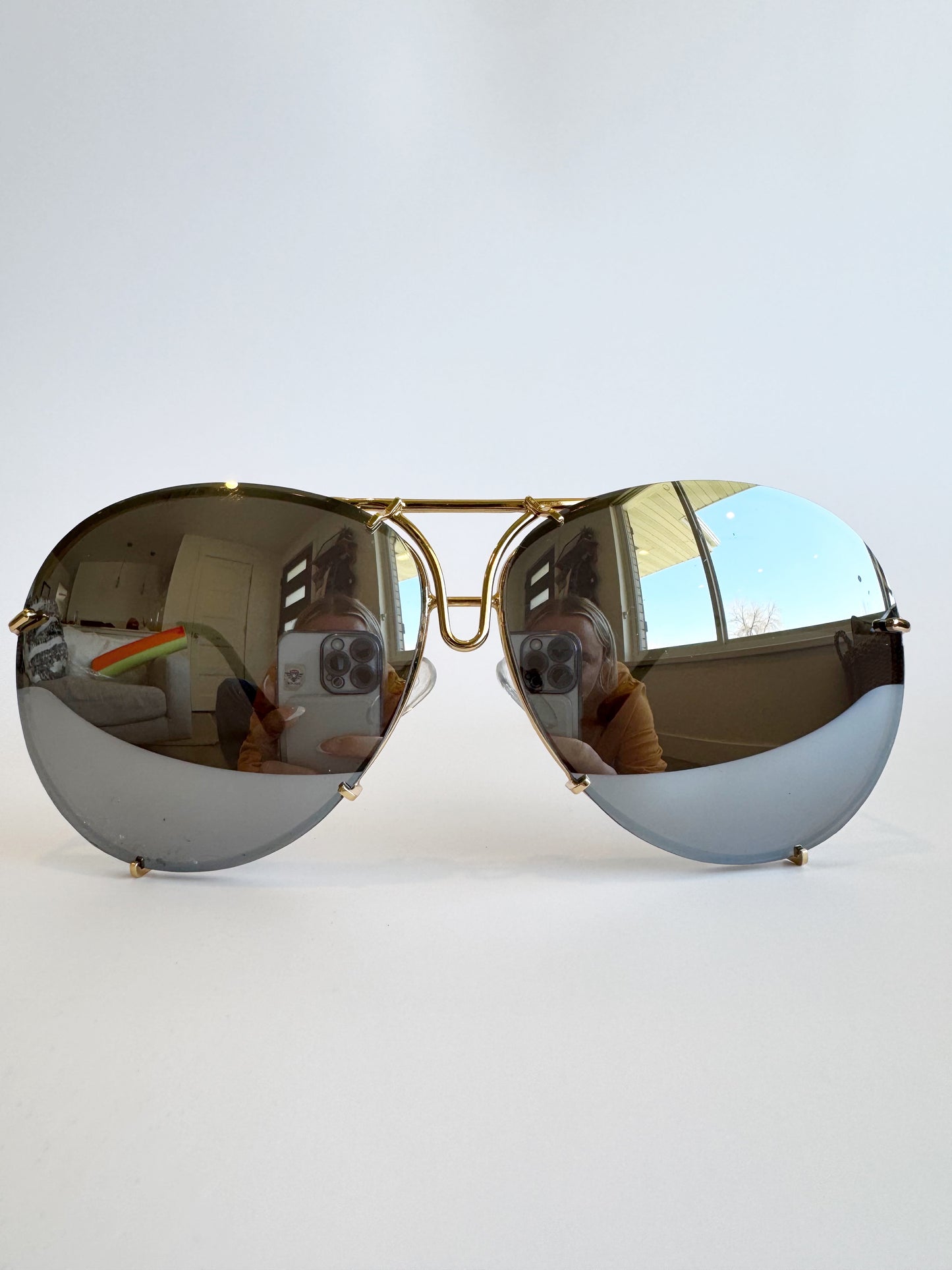 Go Off- Mirror image 0