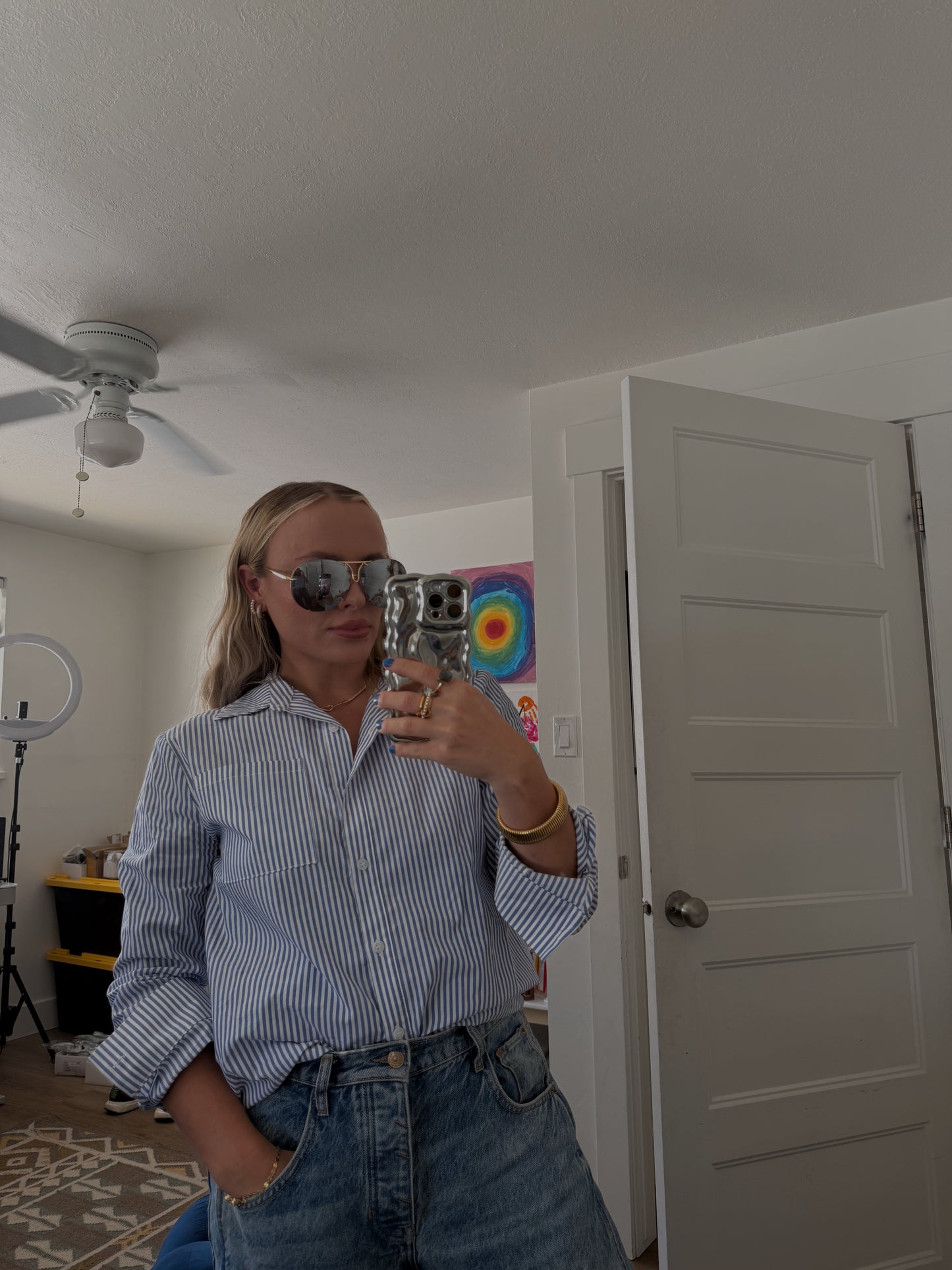Go Off- Mirror image 6