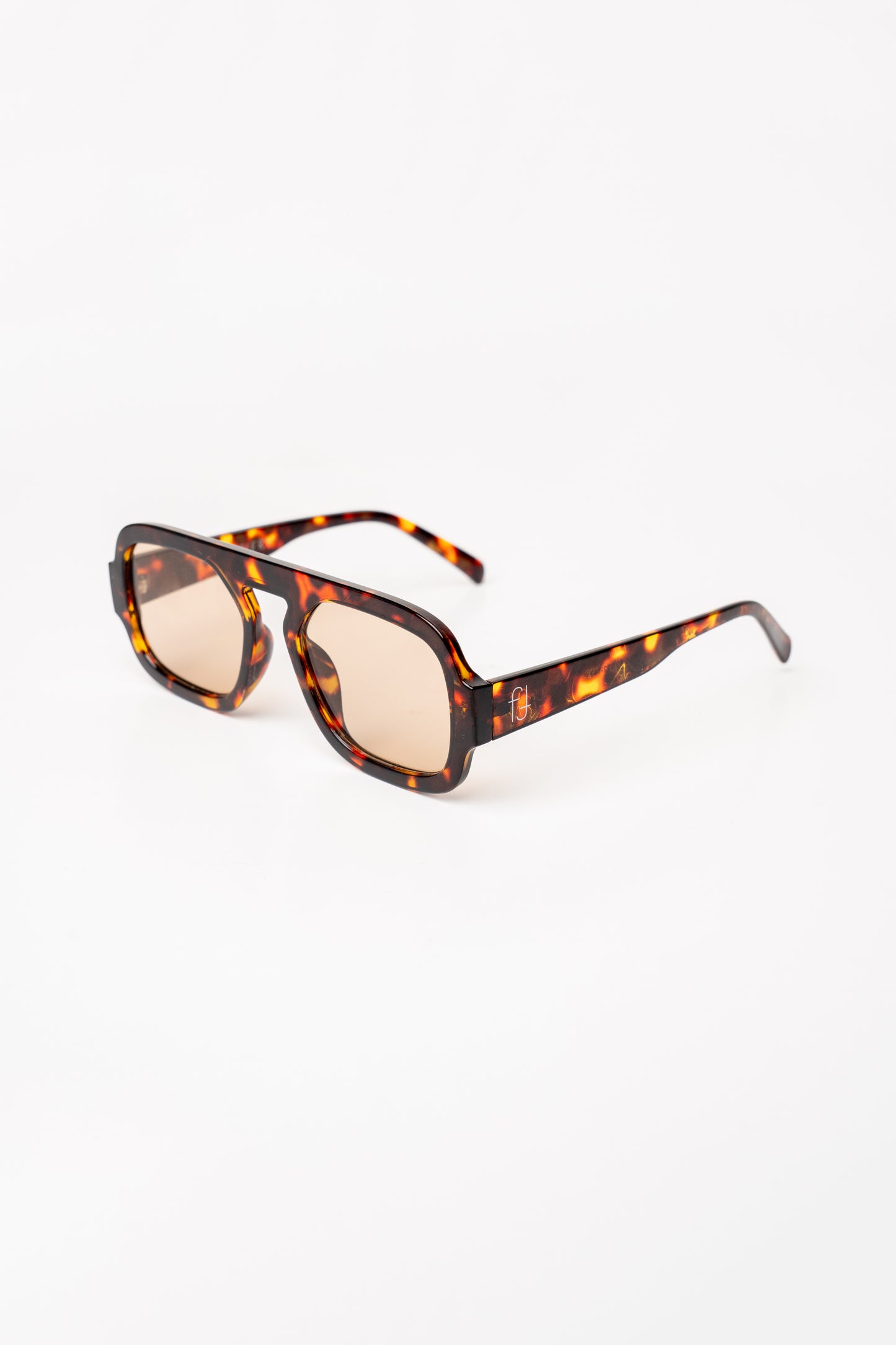 Confidence Seeker-Light brown lens image 7