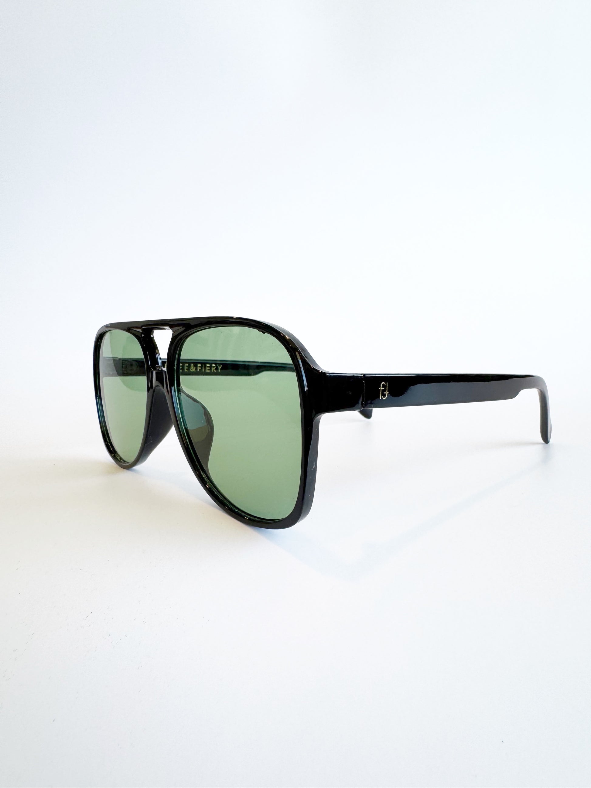 The visionary-green  image 2